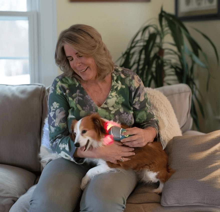 MedcoVet Luma Red Light Therapy for Dogs & Cats (Veterinary Grade)